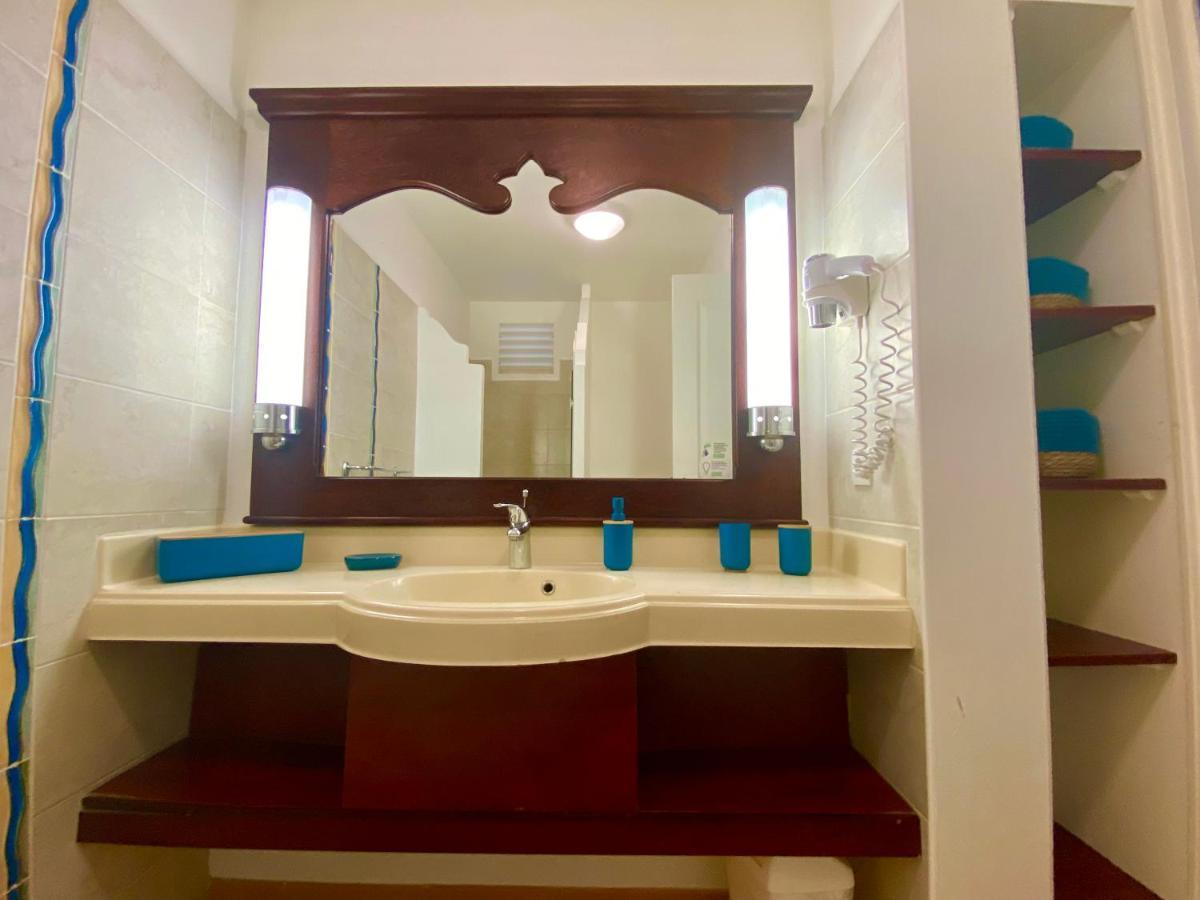 Studio Passion Camelia Acces Direct Plage Hotel Pierre Et Vacances 3 Etoiles Сен-Лу Екстериор снимка
